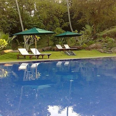 Brook Boutique Hotel Melsiripura Ngoại thất bức ảnh