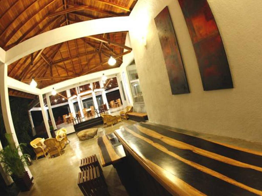 Brook Boutique Hotel Melsiripura Ngoại thất bức ảnh
